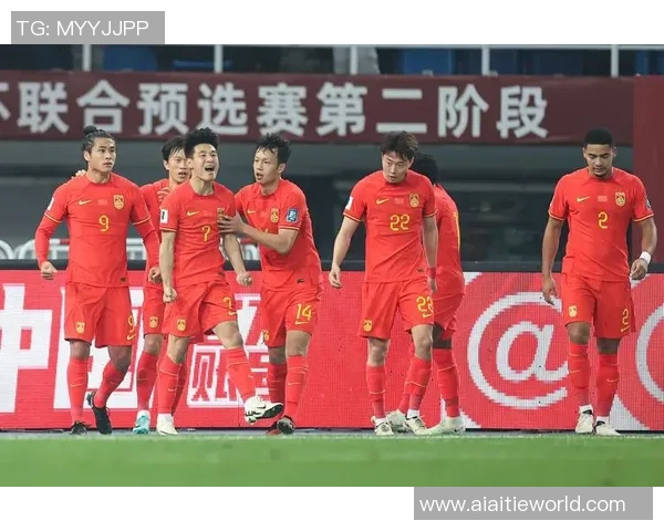 彭啸关键进球助力球队逆转胜利引发球迷热烈讨论与期待 彭啸关键进球助力球队逆转胜利引发球迷热烈讨论与期待