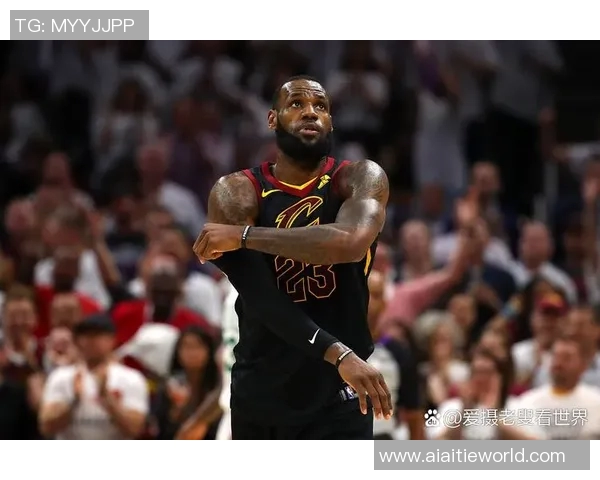 湖人主场取胜,詹姆斯发挥出色:一场令人难忘的篮球盛宴 湖人主场取胜,詹姆斯发挥出色:一场令人难忘的篮球盛宴